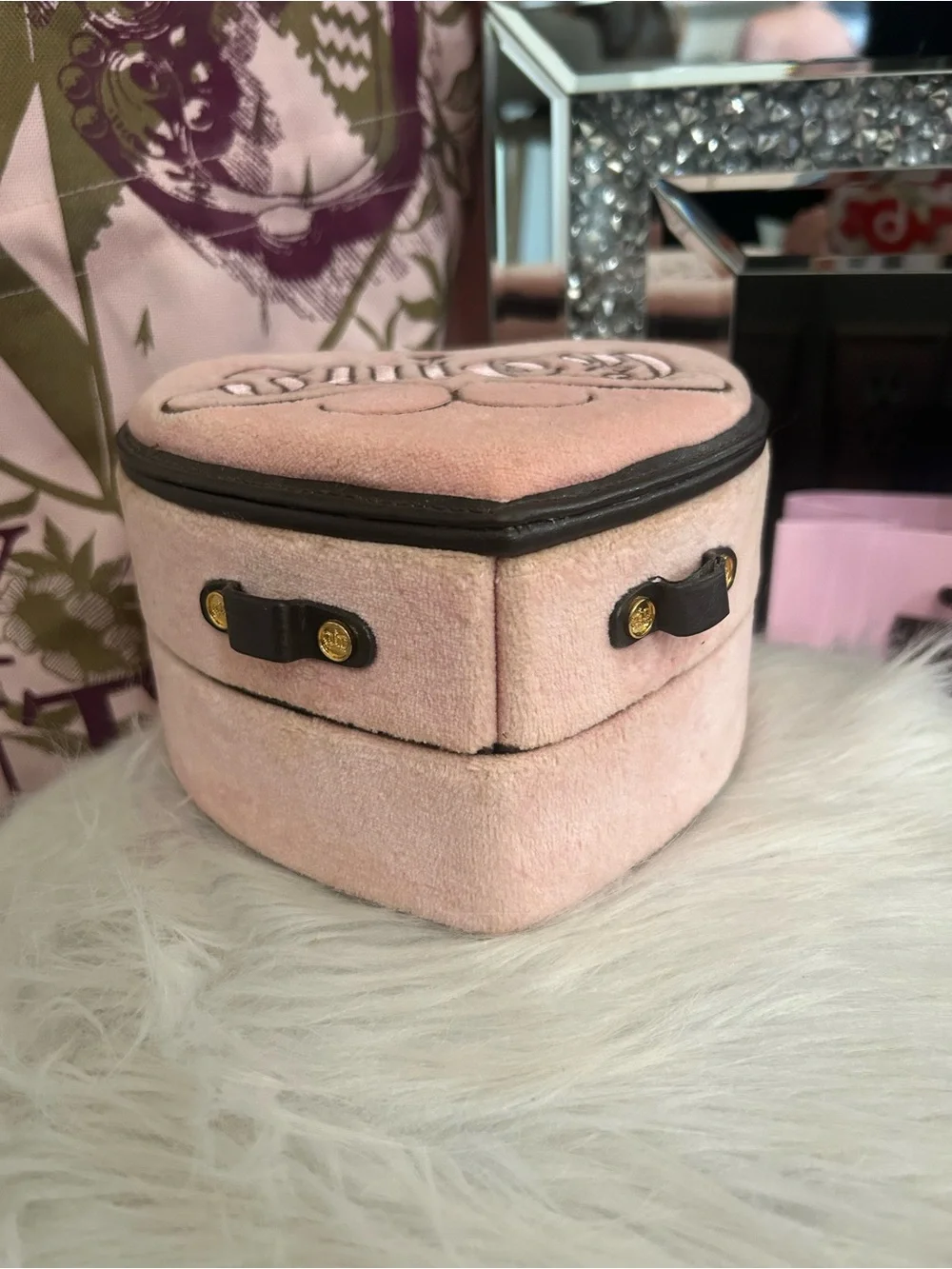 Rare Vintage Juicy Couture Pink Velour Heart Shaped Tiered Swivel Jewelry Box